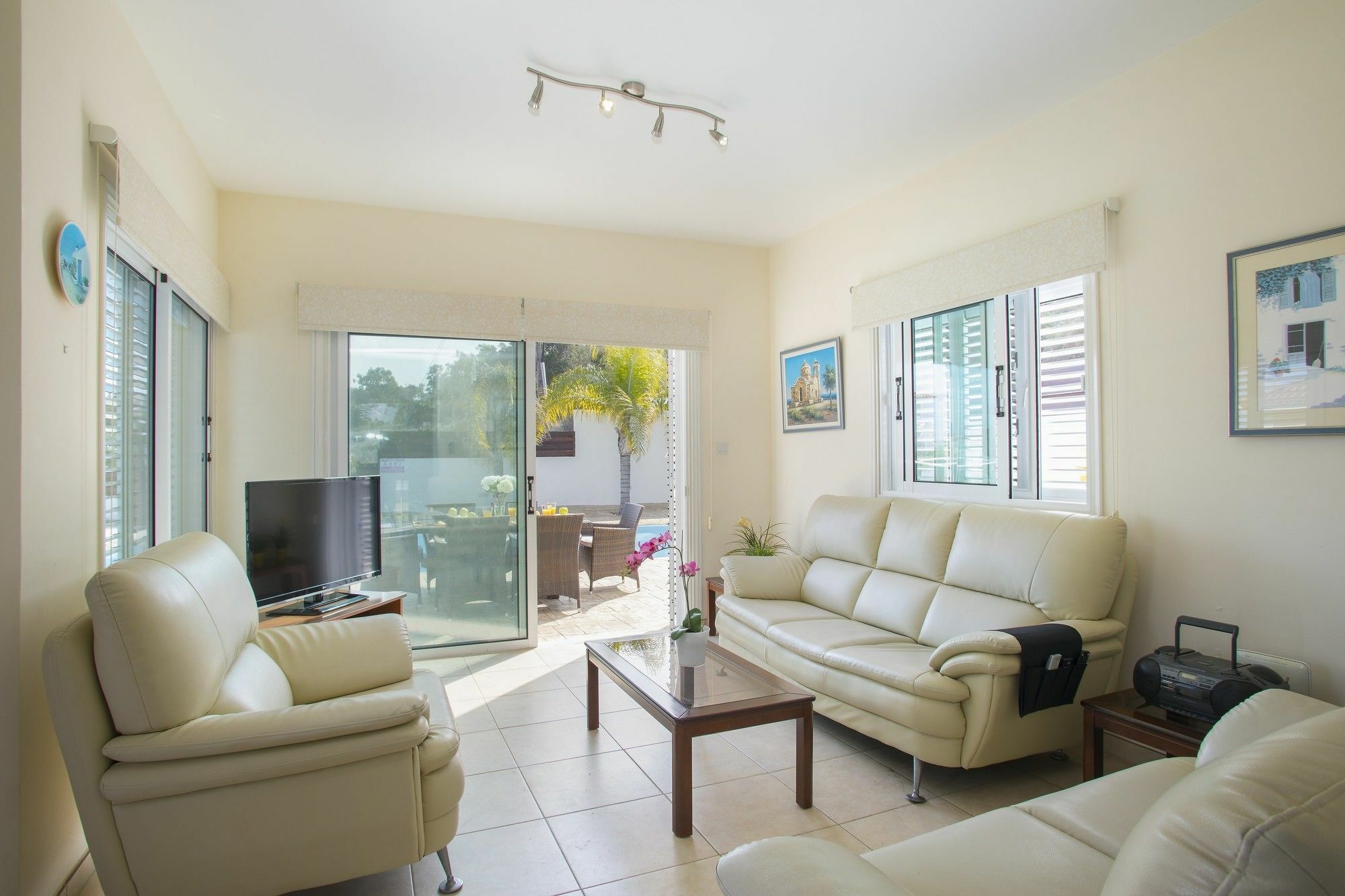 Protaras Villa Jovanna ภายนอก รูปภาพ